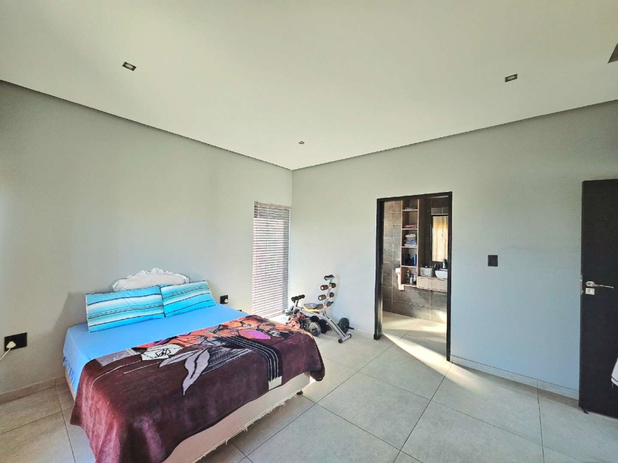 4 Bedroom Property for Sale in Palm Lakes Estate KwaZulu-Natal