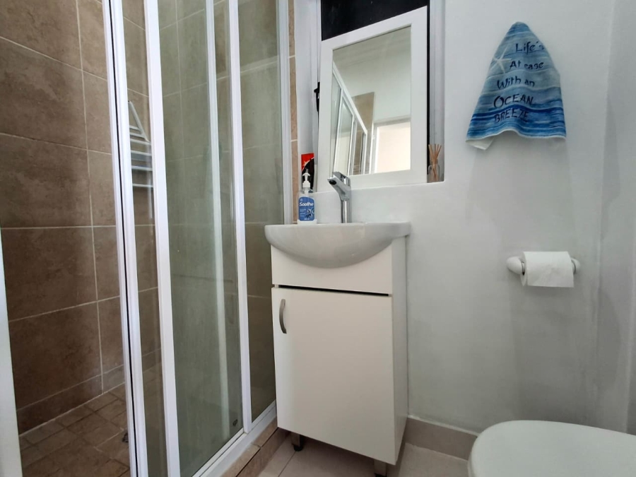 2 Bedroom Property for Sale in La Mercy KwaZulu-Natal