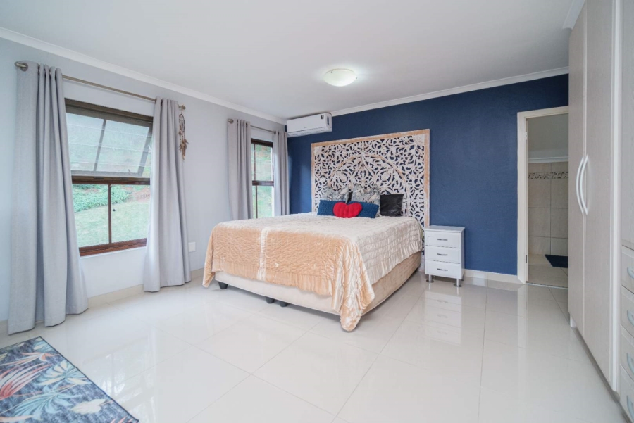 4 Bedroom Property for Sale in Seaward Estate KwaZulu-Natal