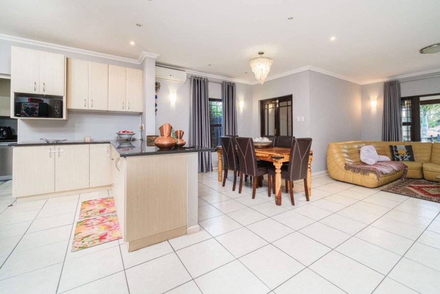 4 Bedroom Property for Sale in Seaward Estate KwaZulu-Natal