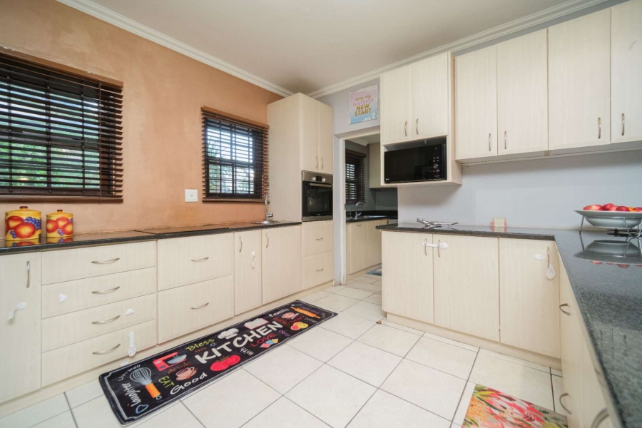 4 Bedroom Property for Sale in Seaward Estate KwaZulu-Natal