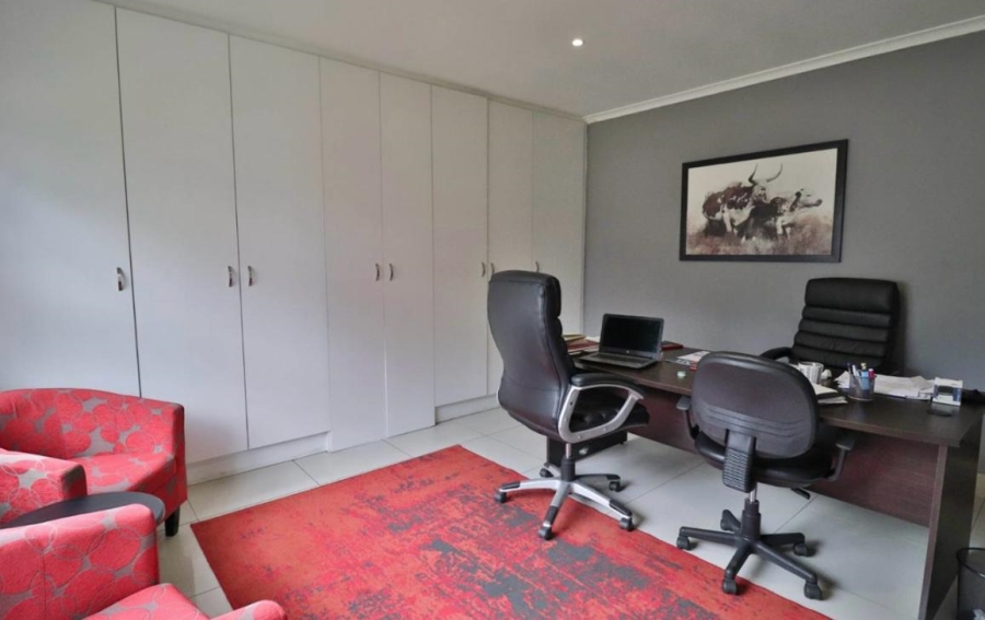 5 Bedroom Property for Sale in Westville KwaZulu-Natal