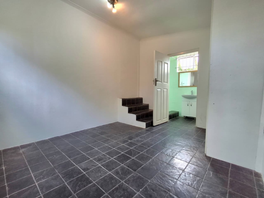 5 Bedroom Property for Sale in Westville KwaZulu-Natal