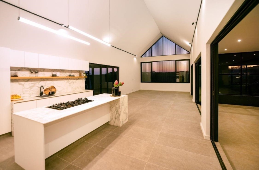 4 Bedroom Property for Sale in Sheffield Beach KwaZulu-Natal