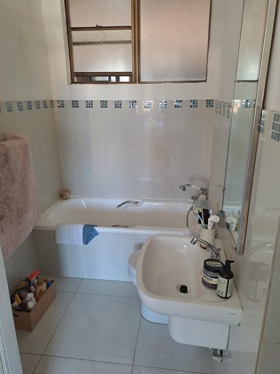 To Let 2 Bedroom Property for Rent in Umhlanga KwaZulu-Natal