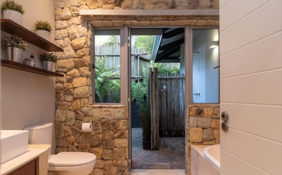 5 Bedroom Property for Sale in Simbithi Eco Estate KwaZulu-Natal