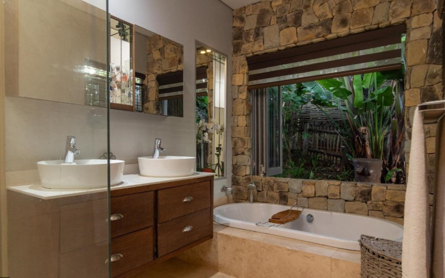 5 Bedroom Property for Sale in Simbithi Eco Estate KwaZulu-Natal