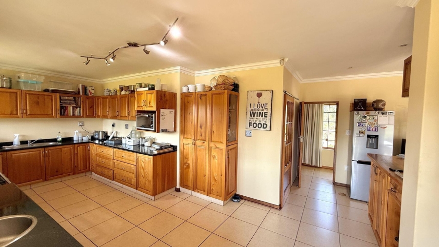 Commercial Property for Sale in Howick Rural KwaZulu-Natal
