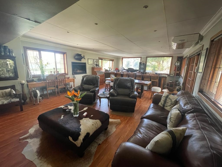 5 Bedroom Property for Sale in Vryheid KwaZulu-Natal