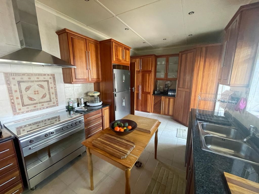 5 Bedroom Property for Sale in Vryheid KwaZulu-Natal