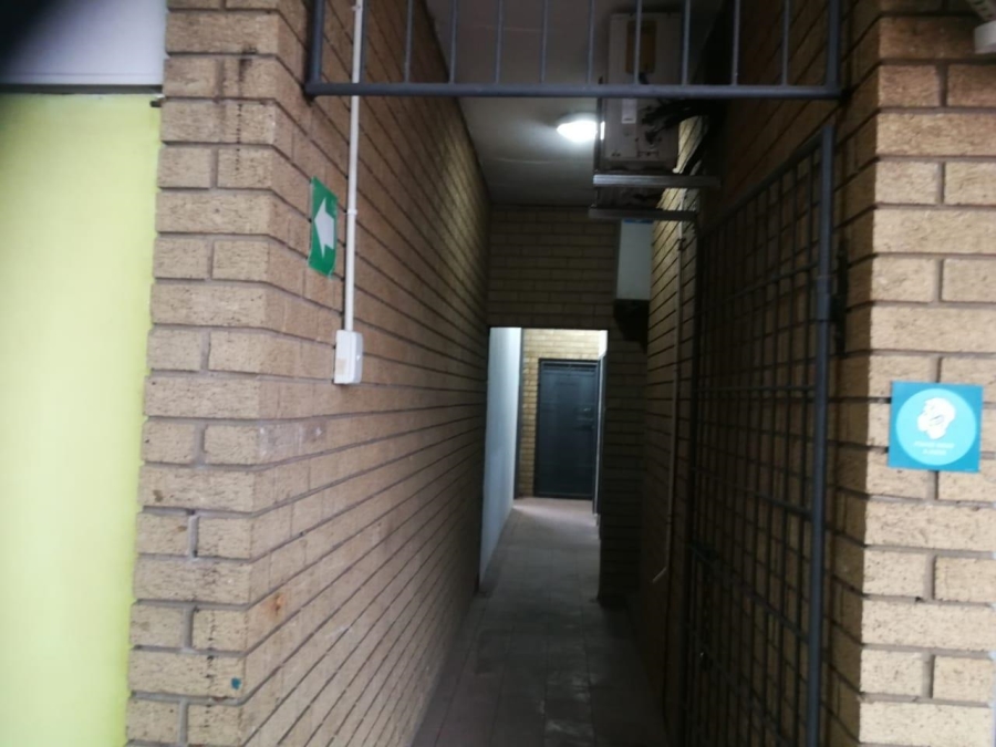 To Let commercial Property for Rent in Phoenix KwaZulu-Natal