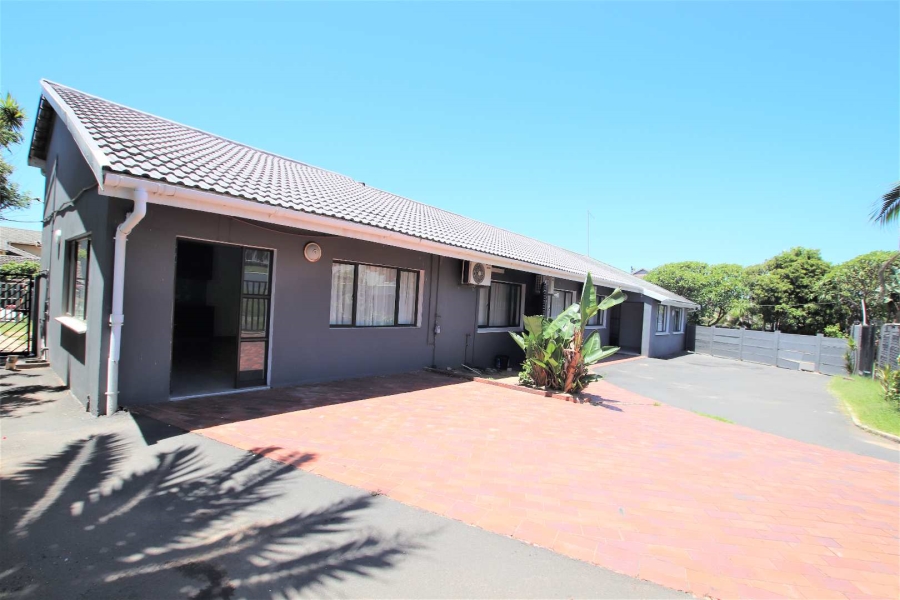 10 Bedroom Property for Sale in Glen Ashley KwaZulu-Natal