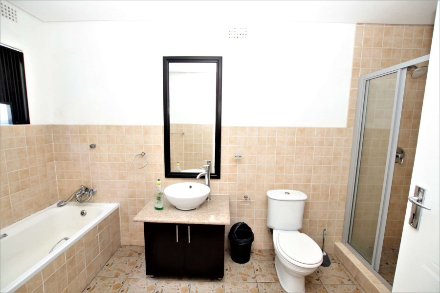 10 Bedroom Property for Sale in Glen Ashley KwaZulu-Natal