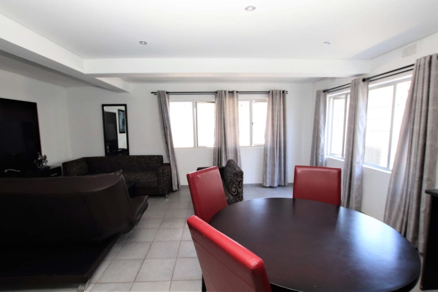 10 Bedroom Property for Sale in Glen Ashley KwaZulu-Natal