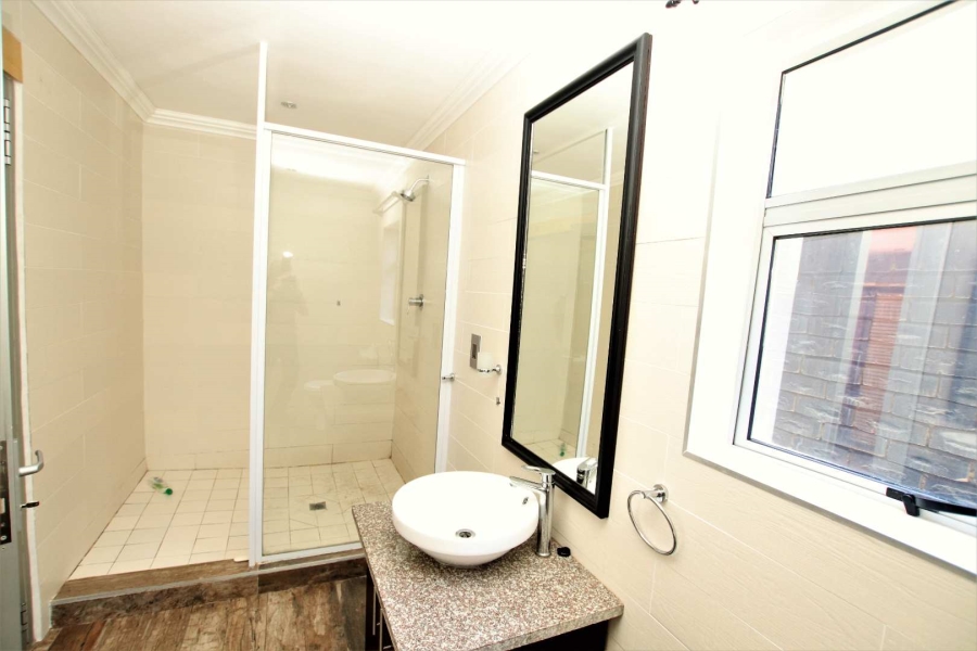10 Bedroom Property for Sale in Glen Ashley KwaZulu-Natal