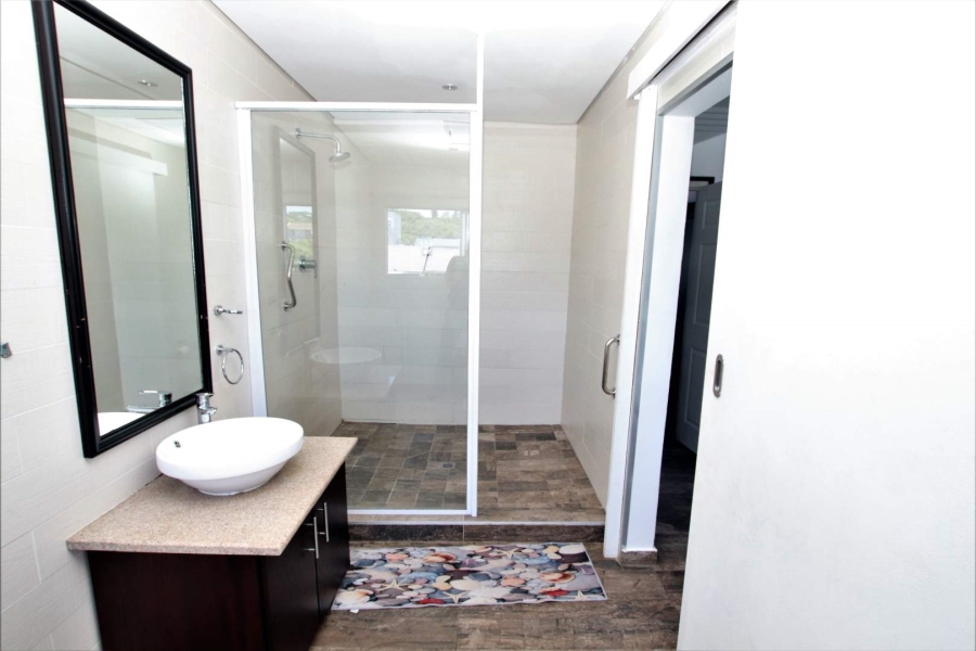 10 Bedroom Property for Sale in Glen Ashley KwaZulu-Natal
