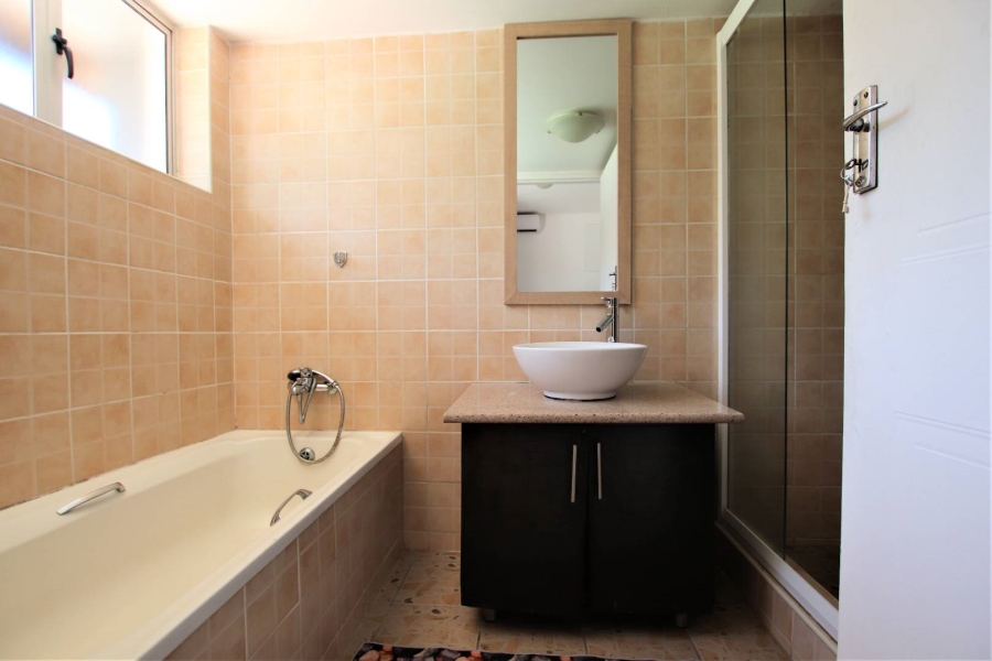 10 Bedroom Property for Sale in Glen Ashley KwaZulu-Natal