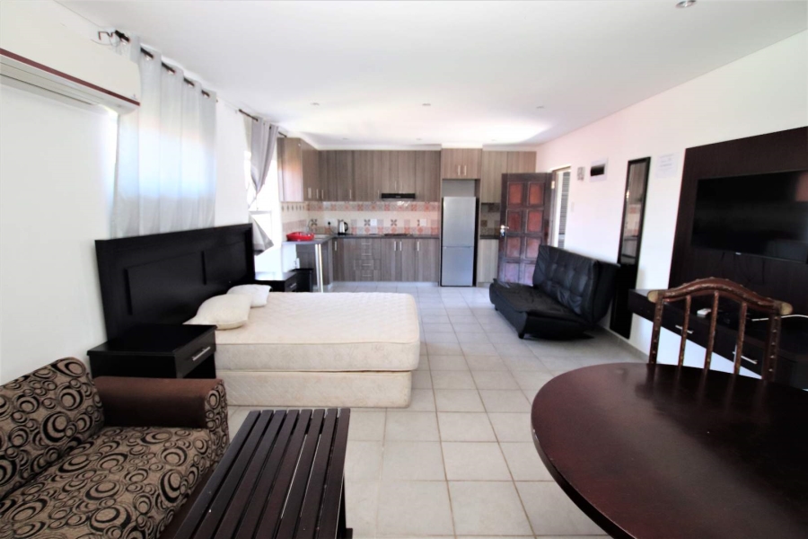 10 Bedroom Property for Sale in Glen Ashley KwaZulu-Natal