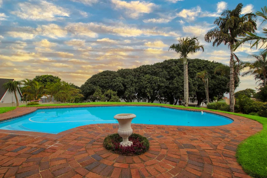 5 Bedroom Property for Sale in Herrwood Park KwaZulu-Natal