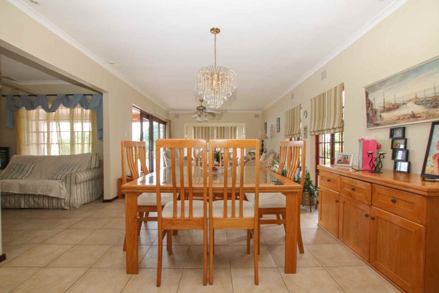 5 Bedroom Property for Sale in Herrwood Park KwaZulu-Natal