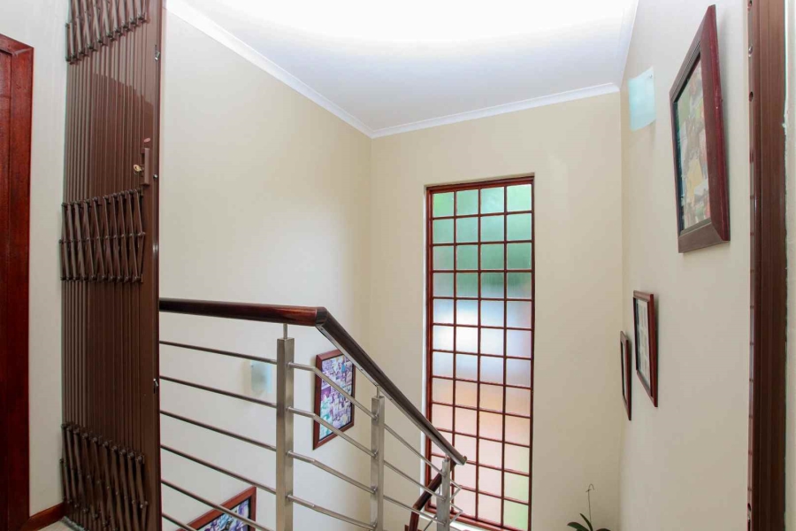 5 Bedroom Property for Sale in Herrwood Park KwaZulu-Natal