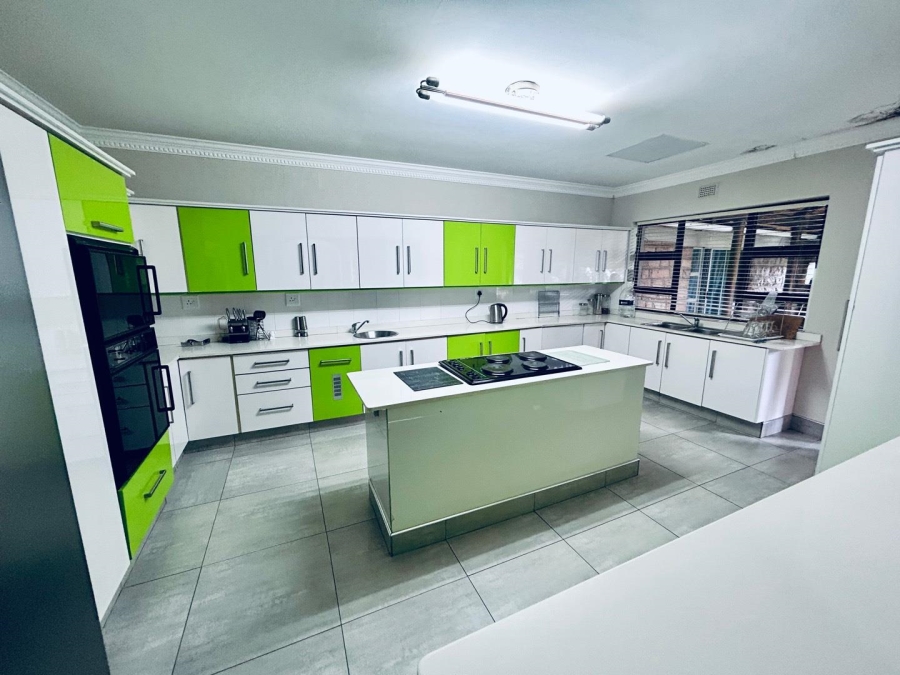 7 Bedroom Property for Sale in Vryheid KwaZulu-Natal