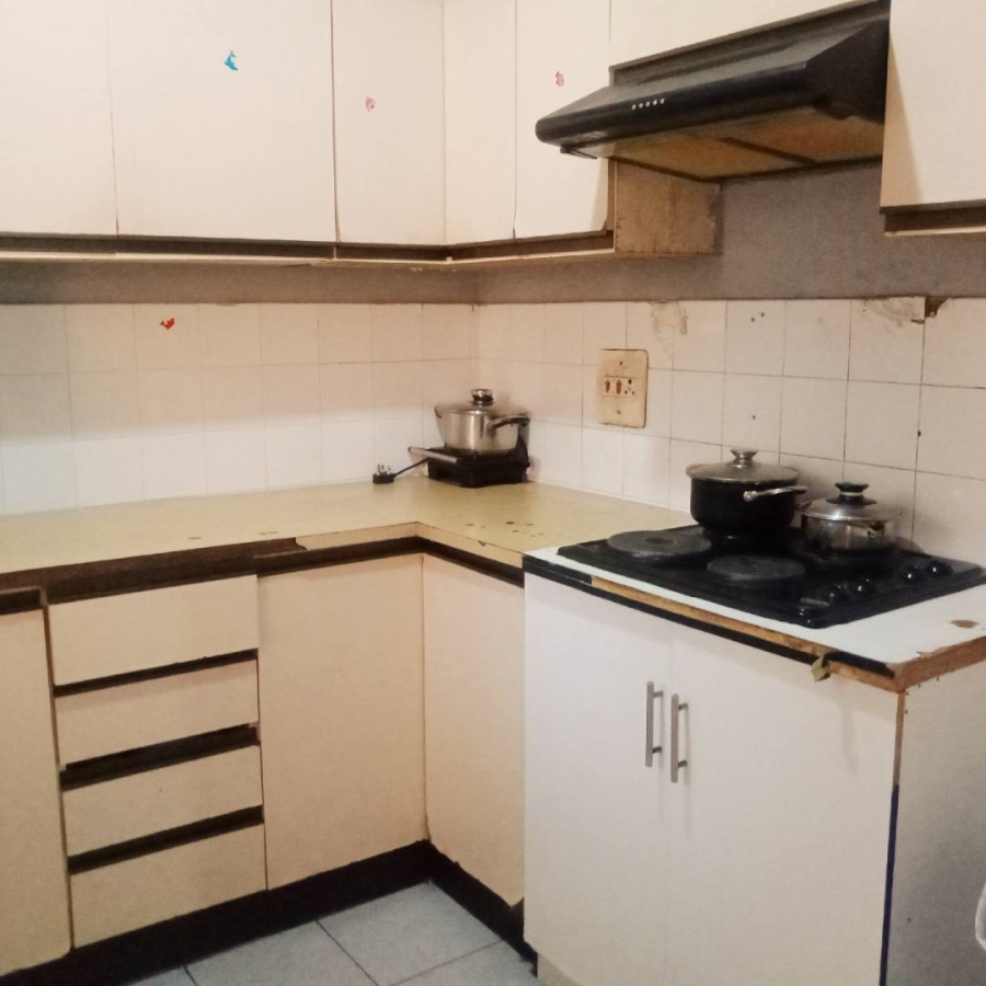 2 Bedroom Property for Sale in Durban Central KwaZulu-Natal
