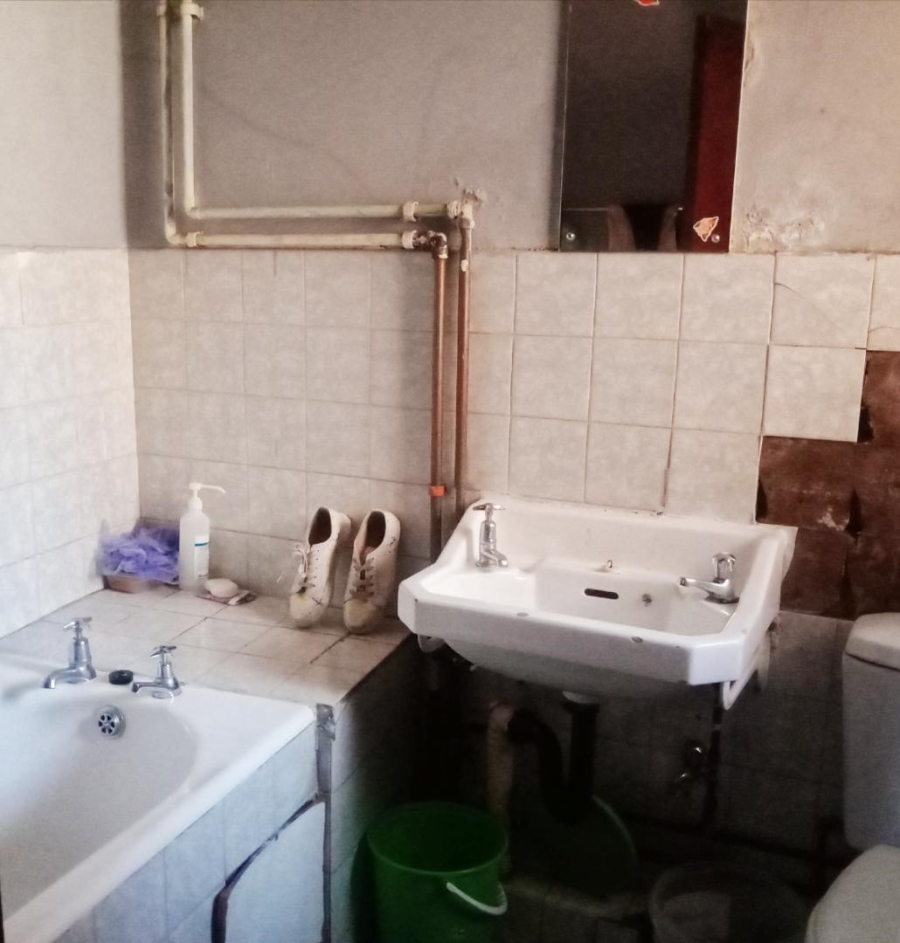 2 Bedroom Property for Sale in Durban Central KwaZulu-Natal