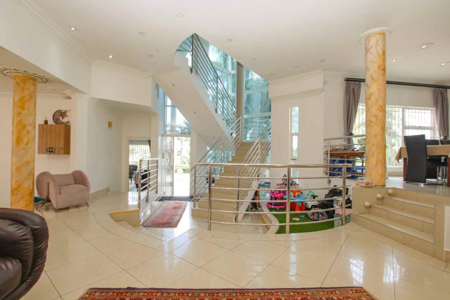 5 Bedroom Property for Sale in Umhlanga KwaZulu-Natal