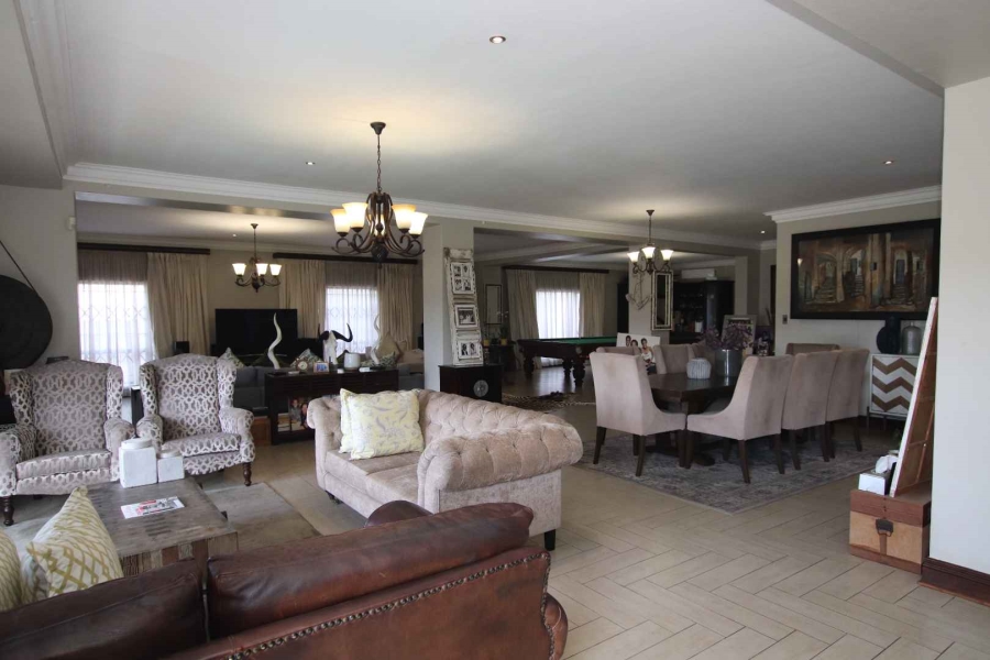5 Bedroom Property for Sale in Glen Ashley KwaZulu-Natal