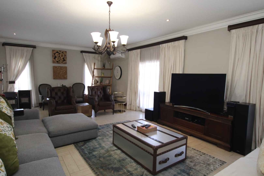 5 Bedroom Property for Sale in Glen Ashley KwaZulu-Natal