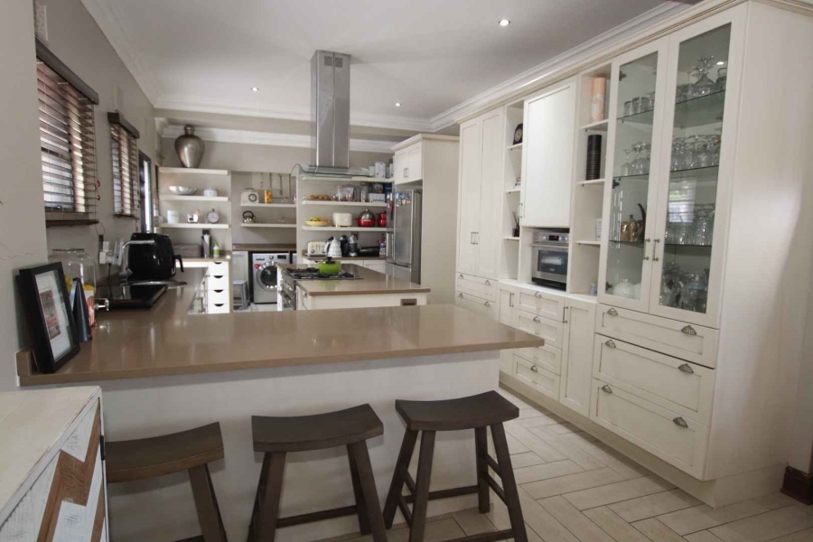 5 Bedroom Property for Sale in Glen Ashley KwaZulu-Natal