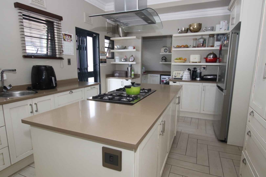 5 Bedroom Property for Sale in Glen Ashley KwaZulu-Natal