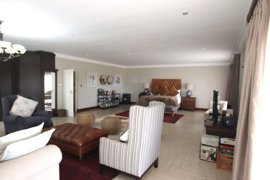 5 Bedroom Property for Sale in Glen Ashley KwaZulu-Natal