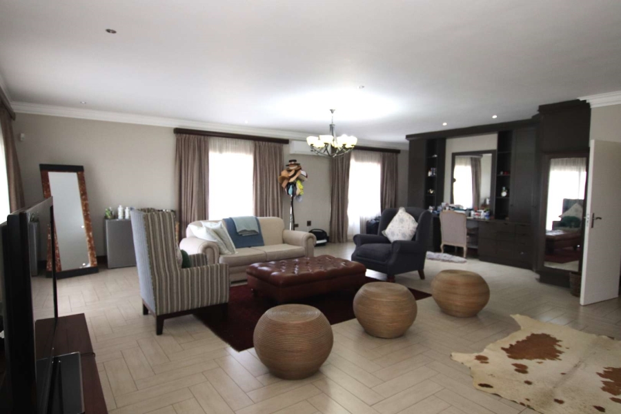 5 Bedroom Property for Sale in Glen Ashley KwaZulu-Natal