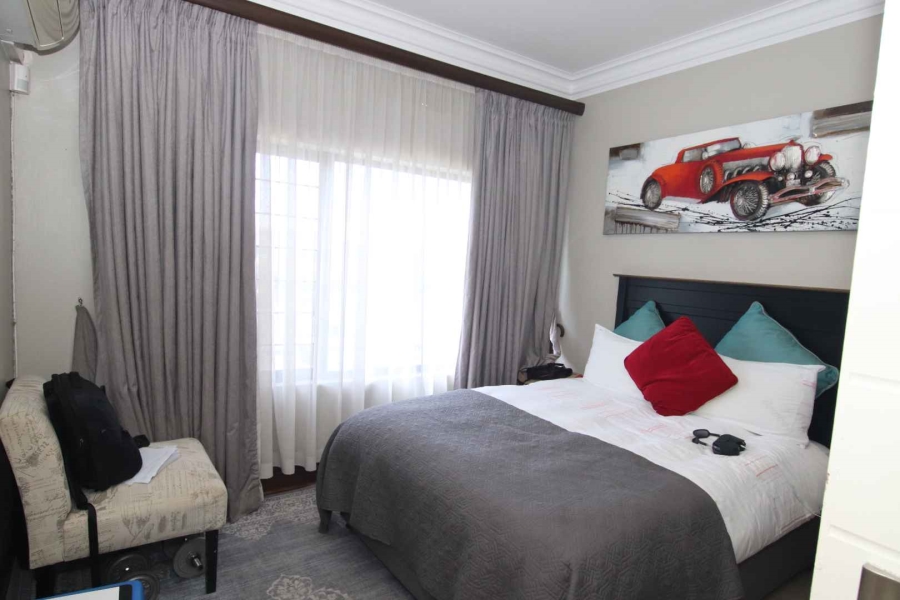 5 Bedroom Property for Sale in Glen Ashley KwaZulu-Natal