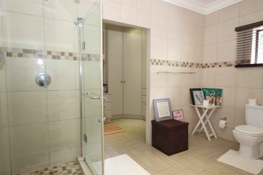 5 Bedroom Property for Sale in Glen Ashley KwaZulu-Natal
