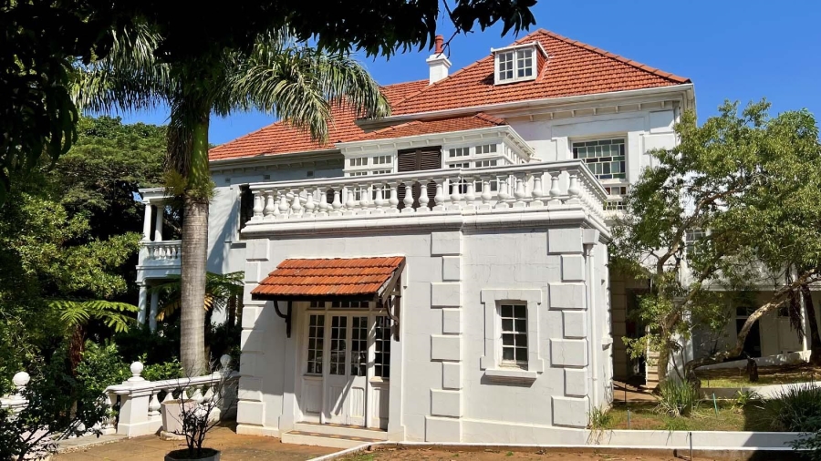 18 Bedroom Property for Sale in Essenwood KwaZulu-Natal