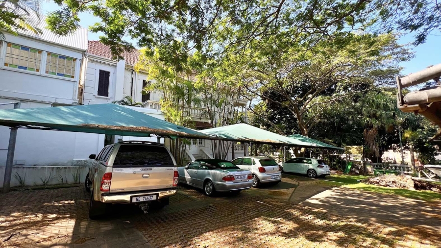 18 Bedroom Property for Sale in Essenwood KwaZulu-Natal