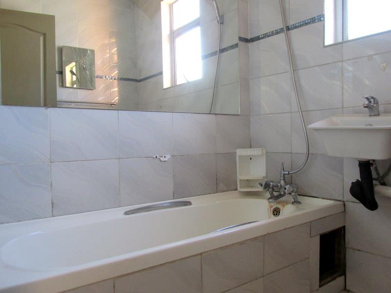 To Let 2 Bedroom Property for Rent in South Beach KwaZulu-Natal