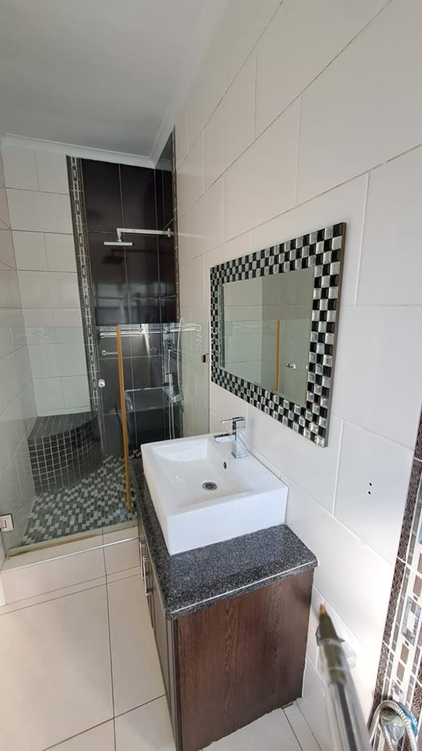 4 Bedroom Property for Sale in Meer En See KwaZulu-Natal