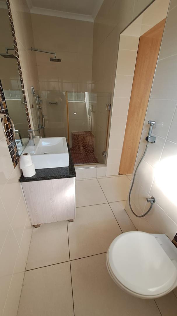 4 Bedroom Property for Sale in Meer En See KwaZulu-Natal