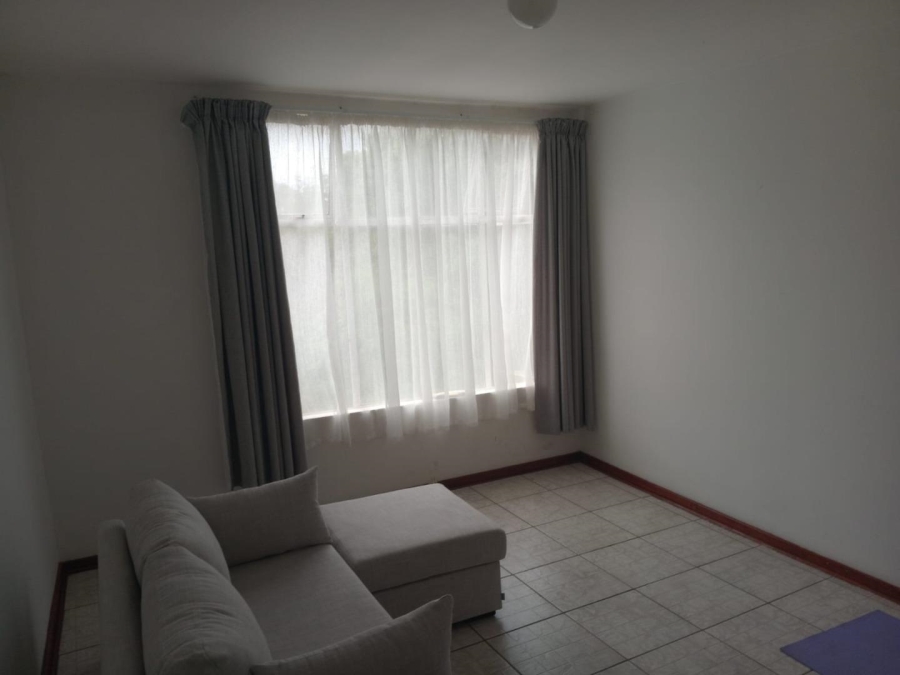 To Let 2 Bedroom Property for Rent in Fairview KwaZulu-Natal