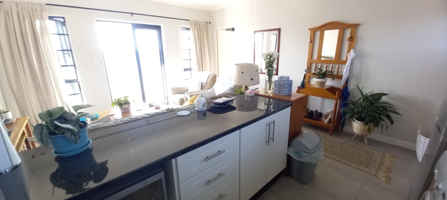 To Let 2 Bedroom Property for Rent in Winston Park KwaZulu-Natal