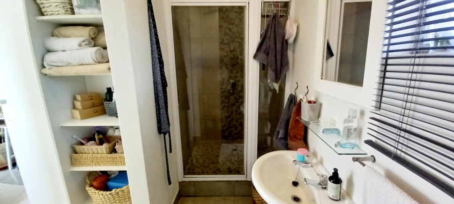 To Let 2 Bedroom Property for Rent in Winston Park KwaZulu-Natal