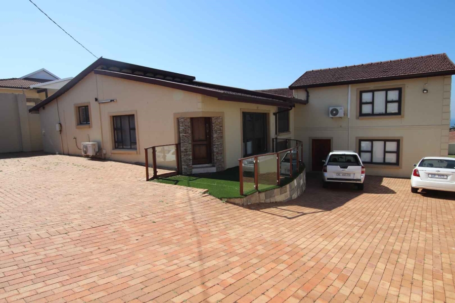 To Let 4 Bedroom Property for Rent in Glen Ashley KwaZulu-Natal