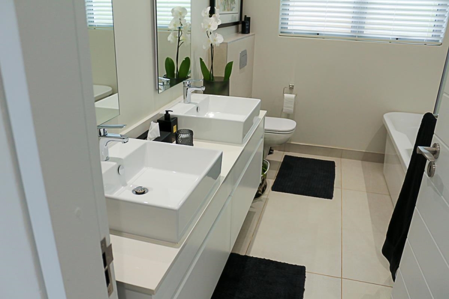 To Let 3 Bedroom Property for Rent in La Lucia KwaZulu-Natal