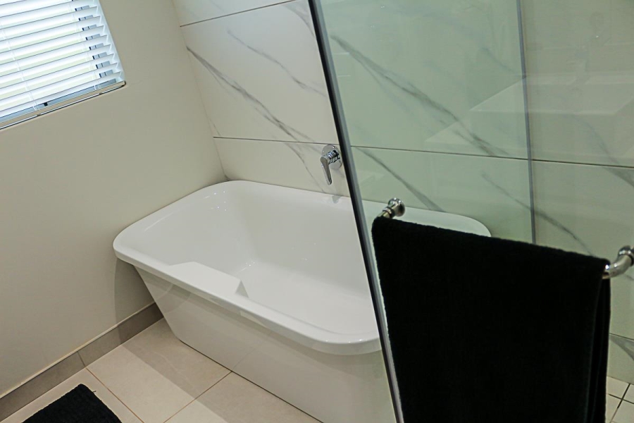 To Let 3 Bedroom Property for Rent in La Lucia KwaZulu-Natal