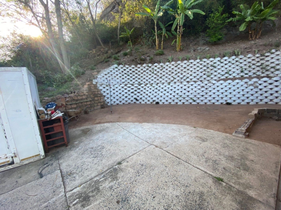 To Let 2 Bedroom Property for Rent in Queensburgh KwaZulu-Natal