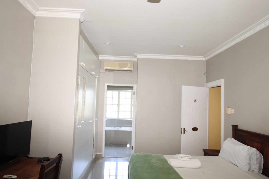 To Let 9 Bedroom Property for Rent in Mount Edgecombe KwaZulu-Natal